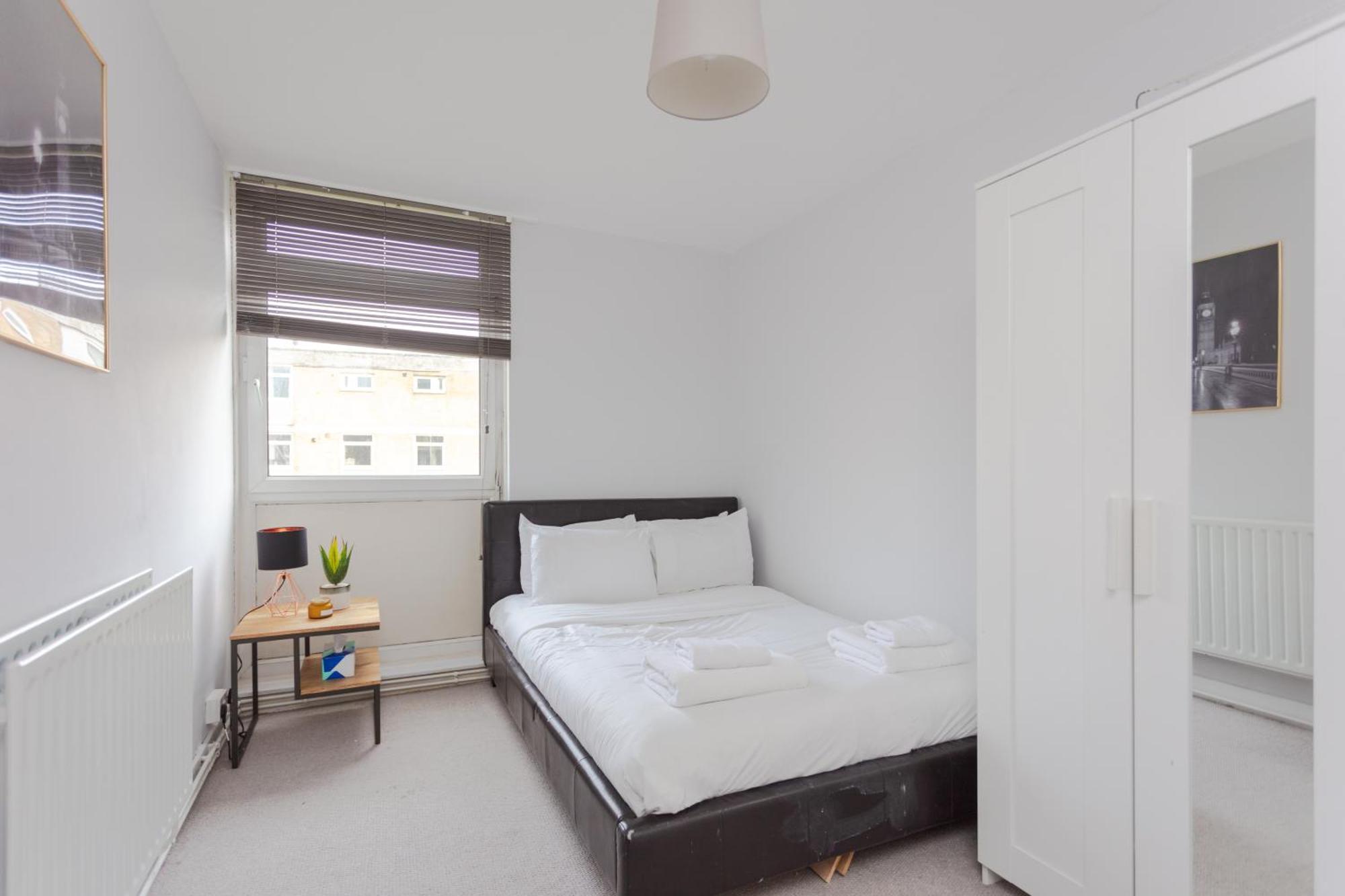 Spacious 3 Bedroom Flat In The Heart Of Shoreditch Лондон Екстериор снимка