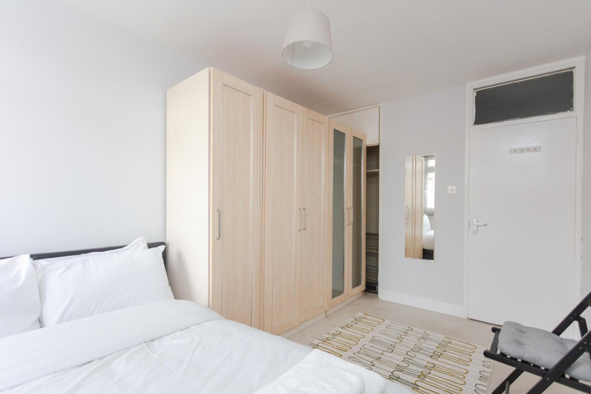Spacious 3 Bedroom Flat In The Heart Of Shoreditch Лондон Екстериор снимка