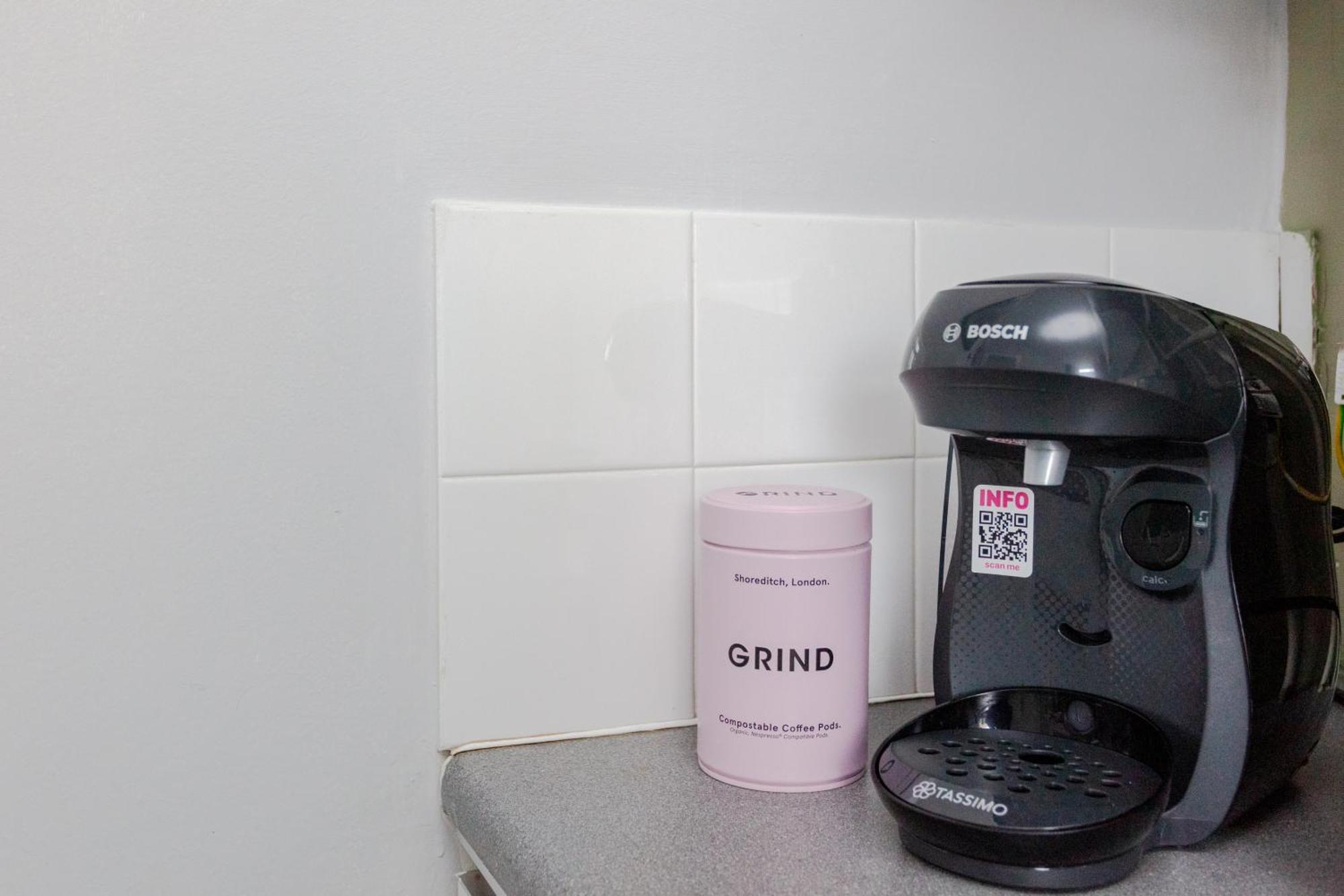 Spacious 3 Bedroom Flat In The Heart Of Shoreditch Лондон Екстериор снимка