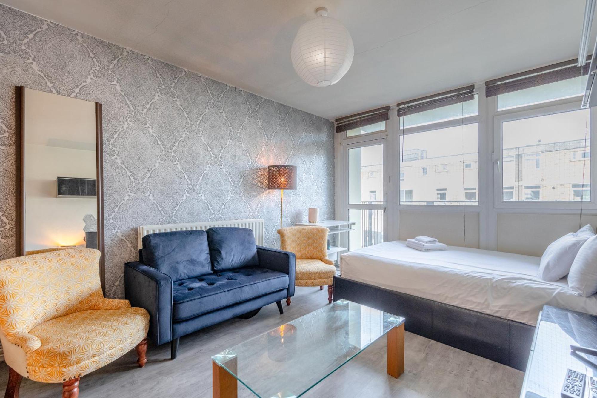 Spacious 3 Bedroom Flat In The Heart Of Shoreditch Лондон Екстериор снимка