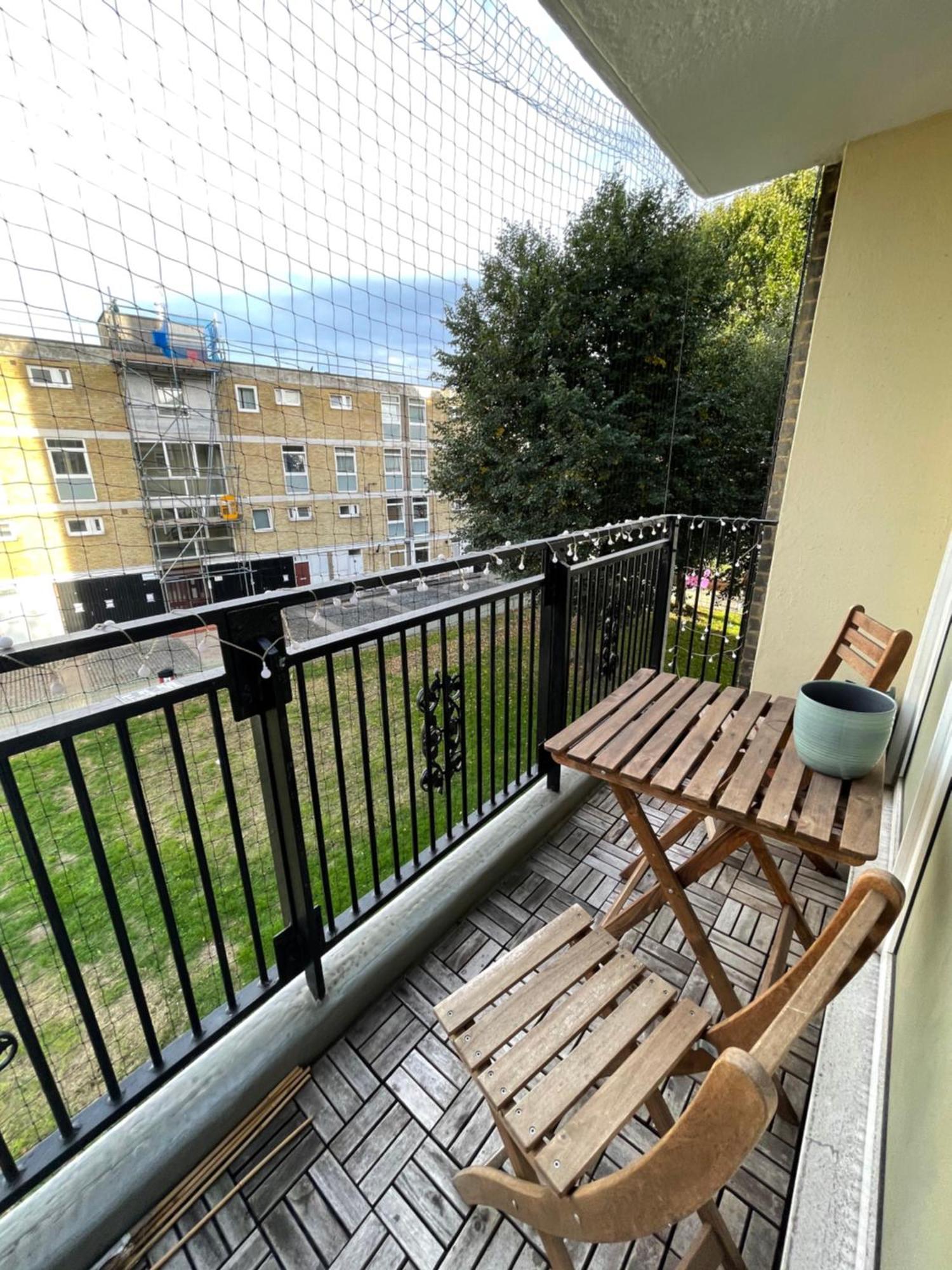 Spacious 3 Bedroom Flat In The Heart Of Shoreditch Лондон Екстериор снимка