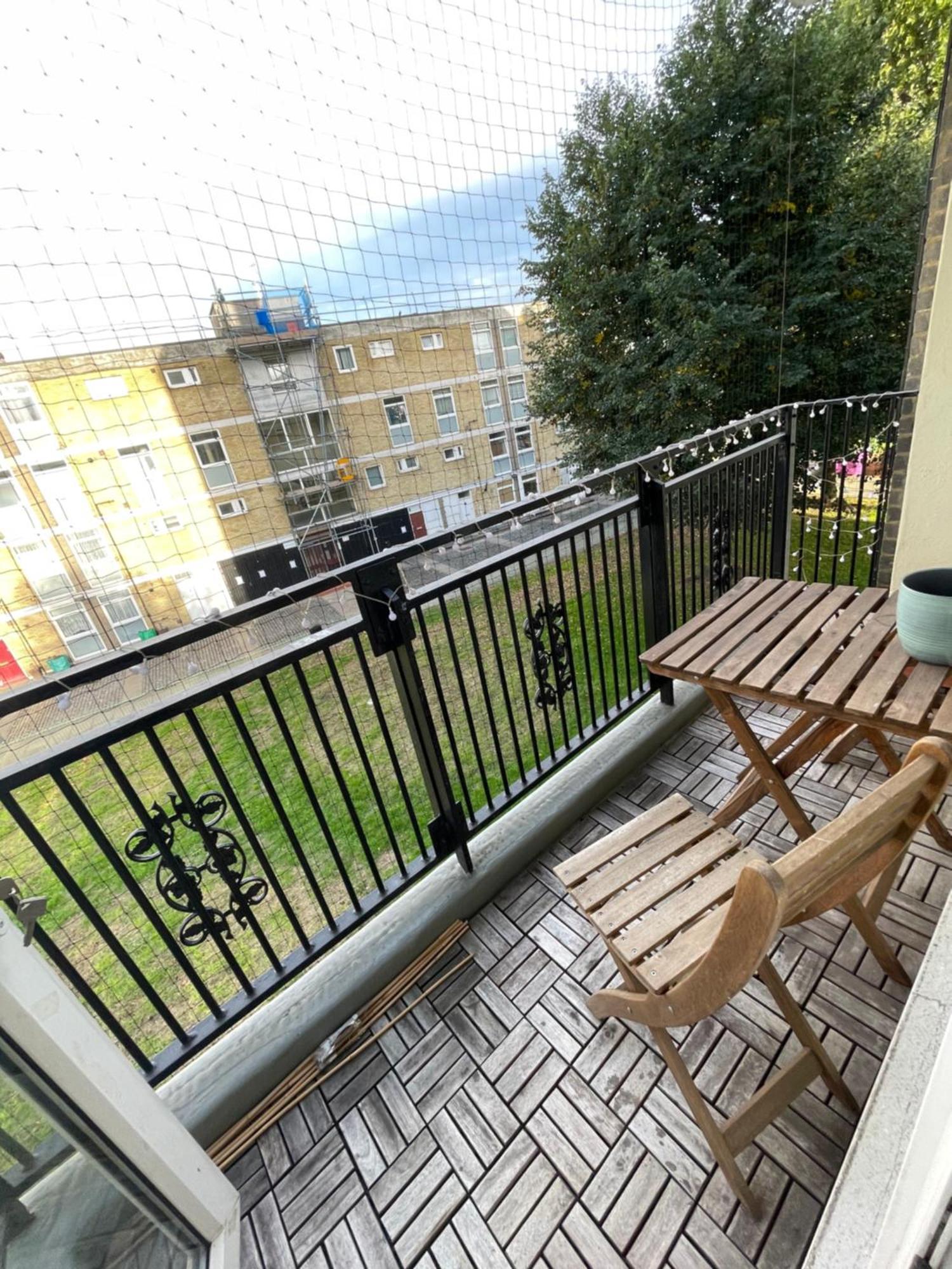 Spacious 3 Bedroom Flat In The Heart Of Shoreditch Лондон Екстериор снимка